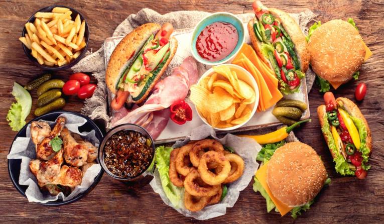 پرکالری ترین مواد غذایی